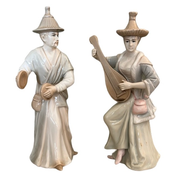 VINTAGE TOYO PORCELAIN JAPAN ASIAN COUPLE PLAYING MUSICAL INSTRUMENTS - Picture 1 of 15